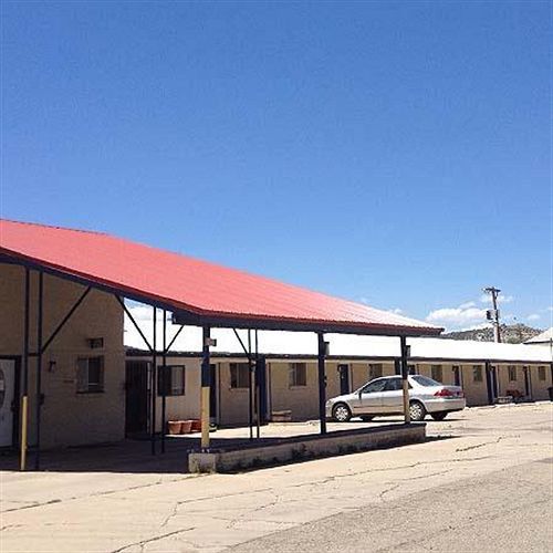 Travel Motel רטון מראה חיצוני תמונה